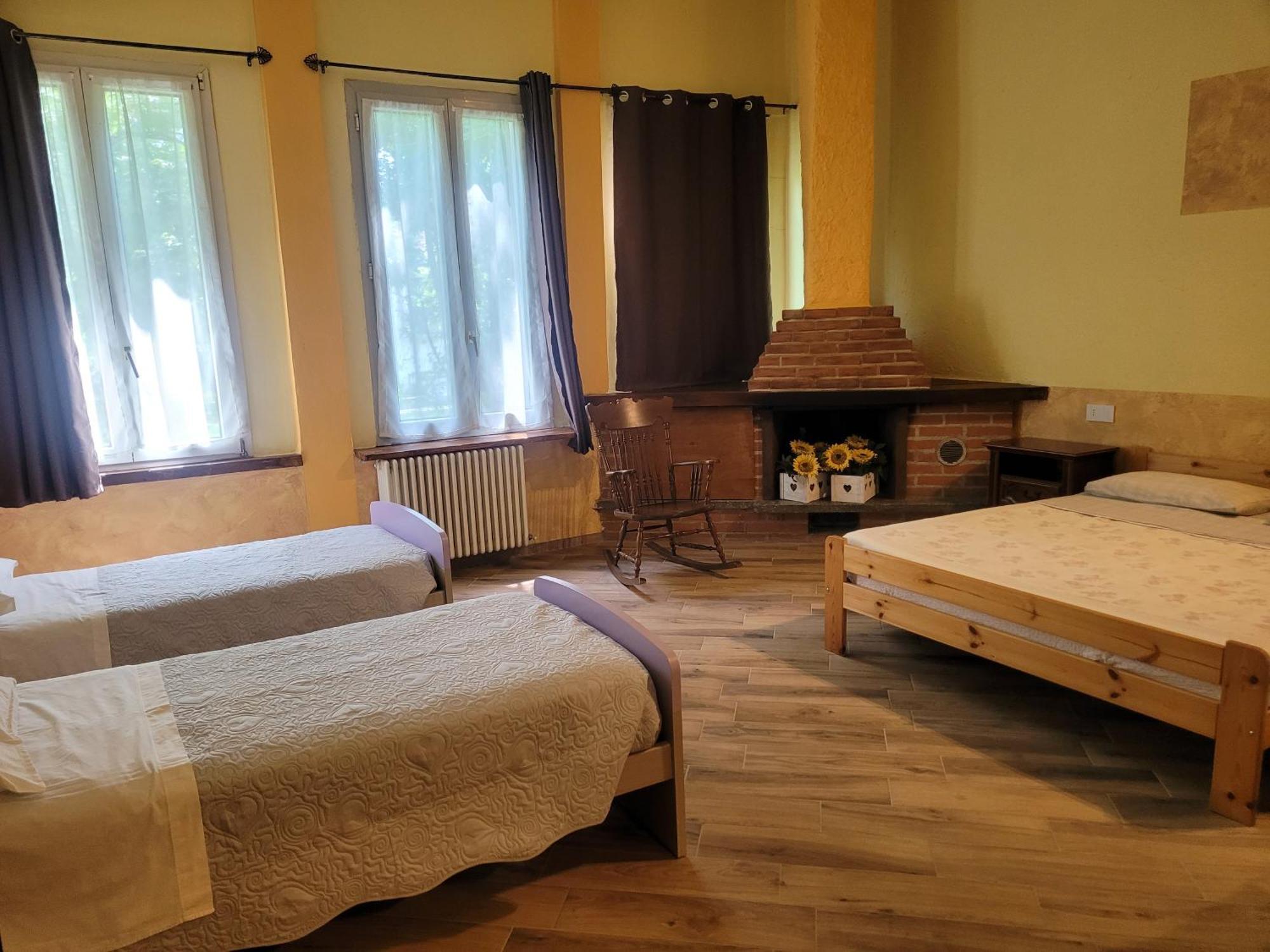 Agriturismo La Fornace Centro Ippico コモ エクステリア 写真