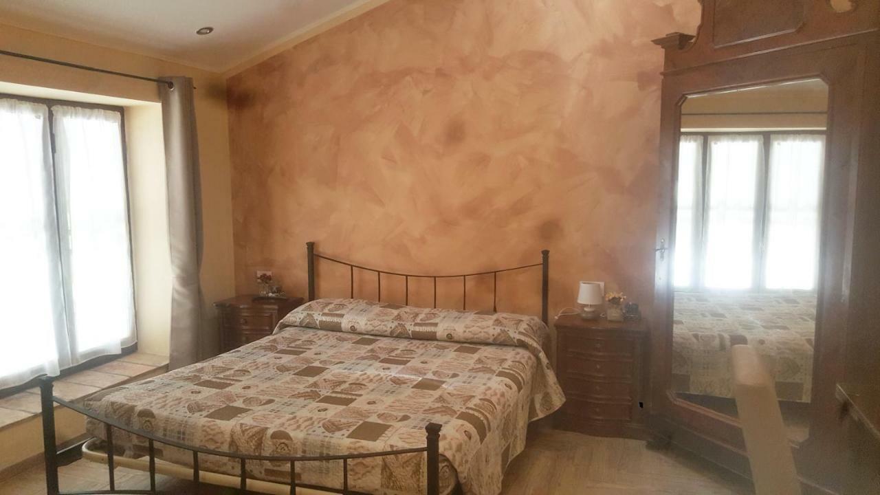 Agriturismo La Fornace Centro Ippico コモ エクステリア 写真